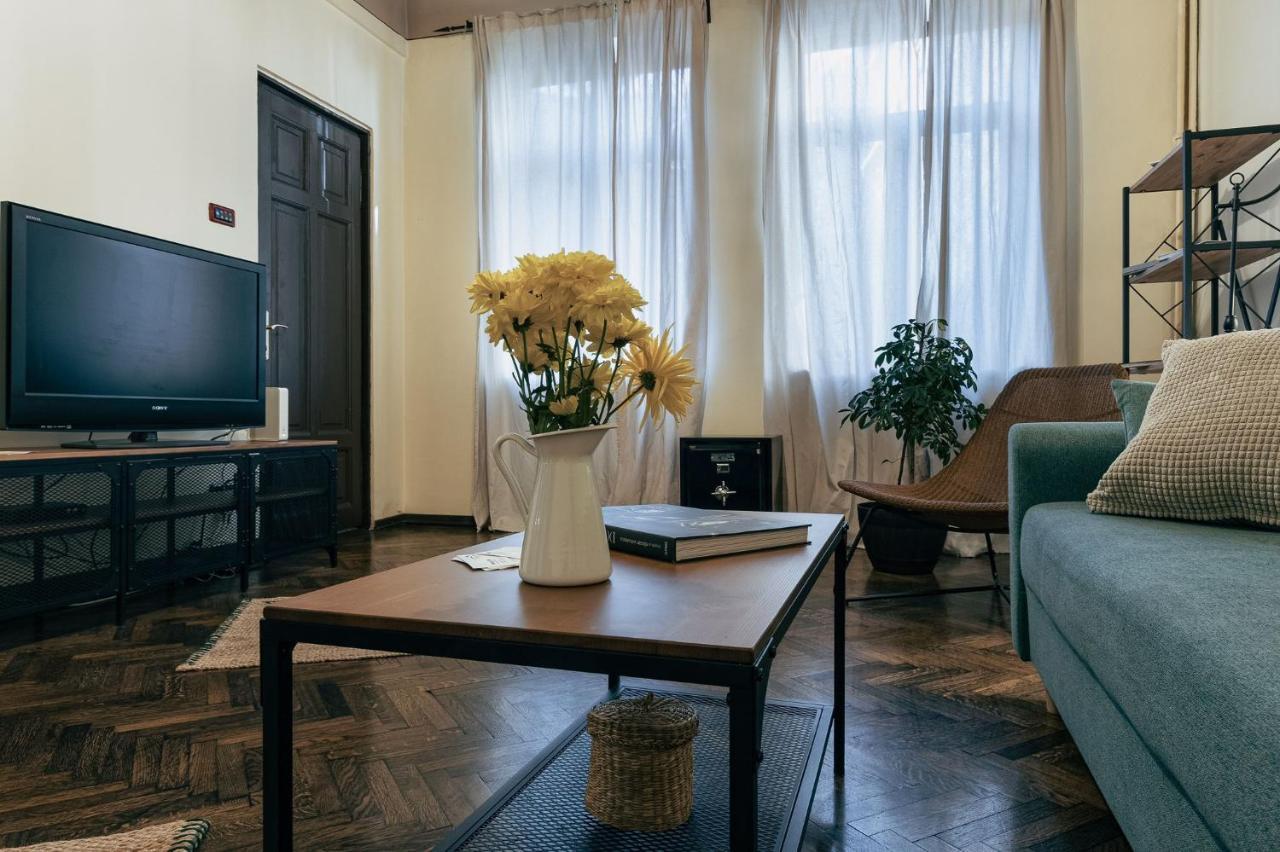Sweet Dreams Suites Piata Romana Bukarest Eksteriør billede